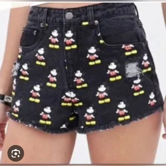 Mickey Mouse Disney shorts distressed jean shorts - Picture 5 of 5